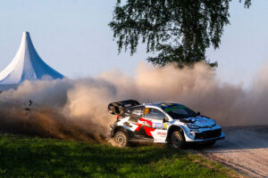 WRC Estonia: Solberg incanta nella prima tappa