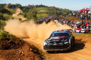 WRC: Rovanpera fora! Sebastien Ogier in vetta al Rally Paraguay
